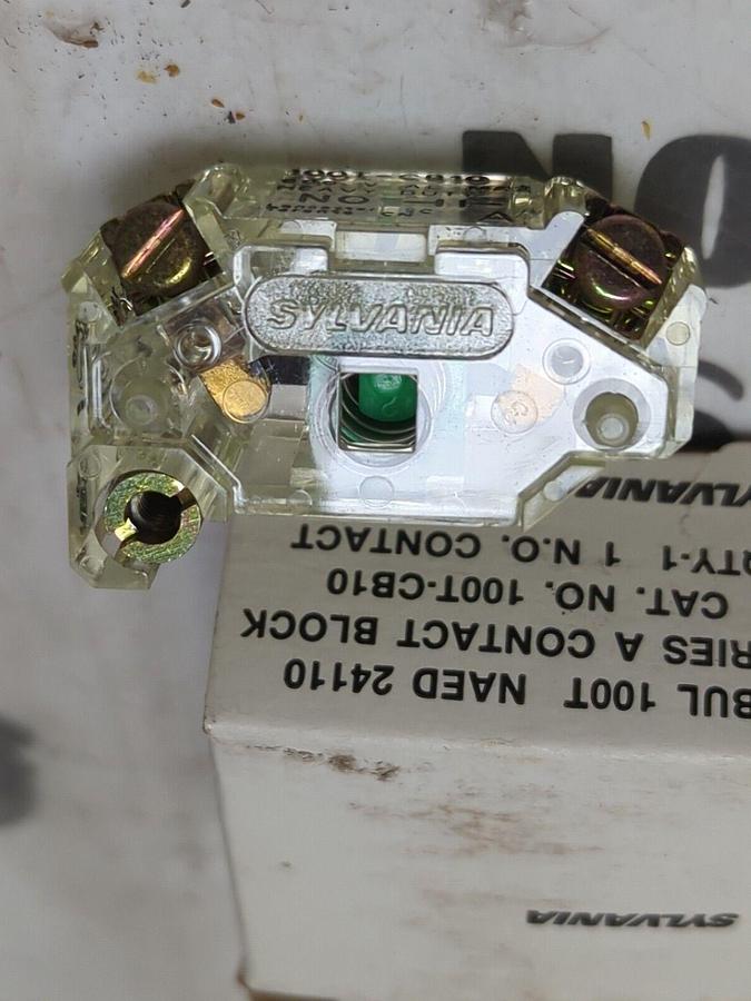 SYLVANIA,100T-CB10,SERIES-A CONTACT BLOCK NEW IN BOX