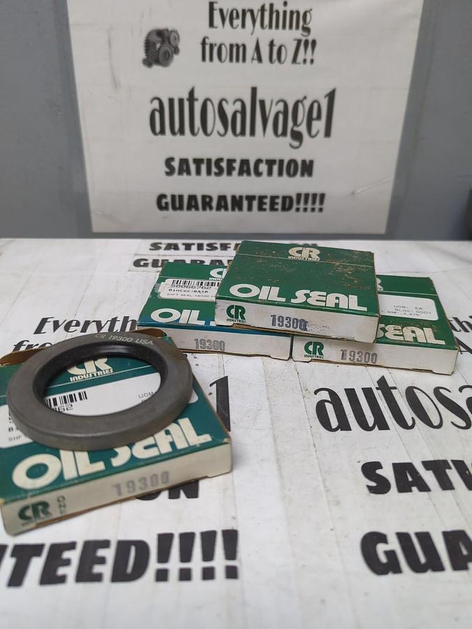 CHICAGO RAWHIDE,19300,OIL SEALS 1.938 IN X 2.875 IN LOT OF 4 NOS