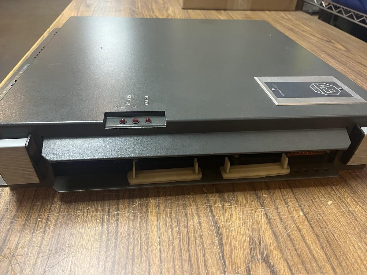 Used ALLEN BRADLEY,8420MRFE,PLC PROCESSOR SERIES 8400B