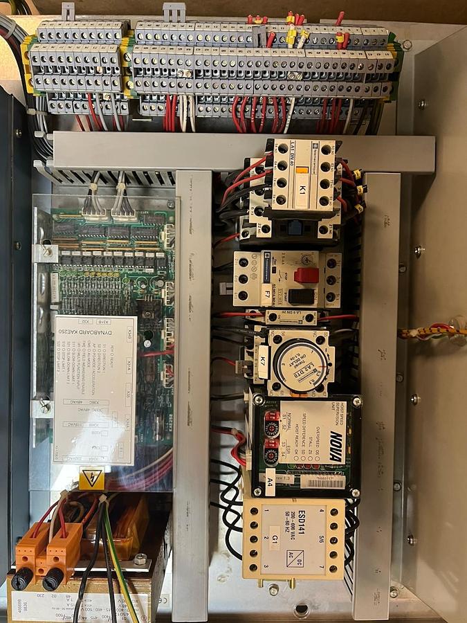 Used KONECRANES,DYNAHOIST VECTOR V-15-F-32-B-L-P-0-0,CRANE DRIVE UNIT DAV0150NFL1N1P1