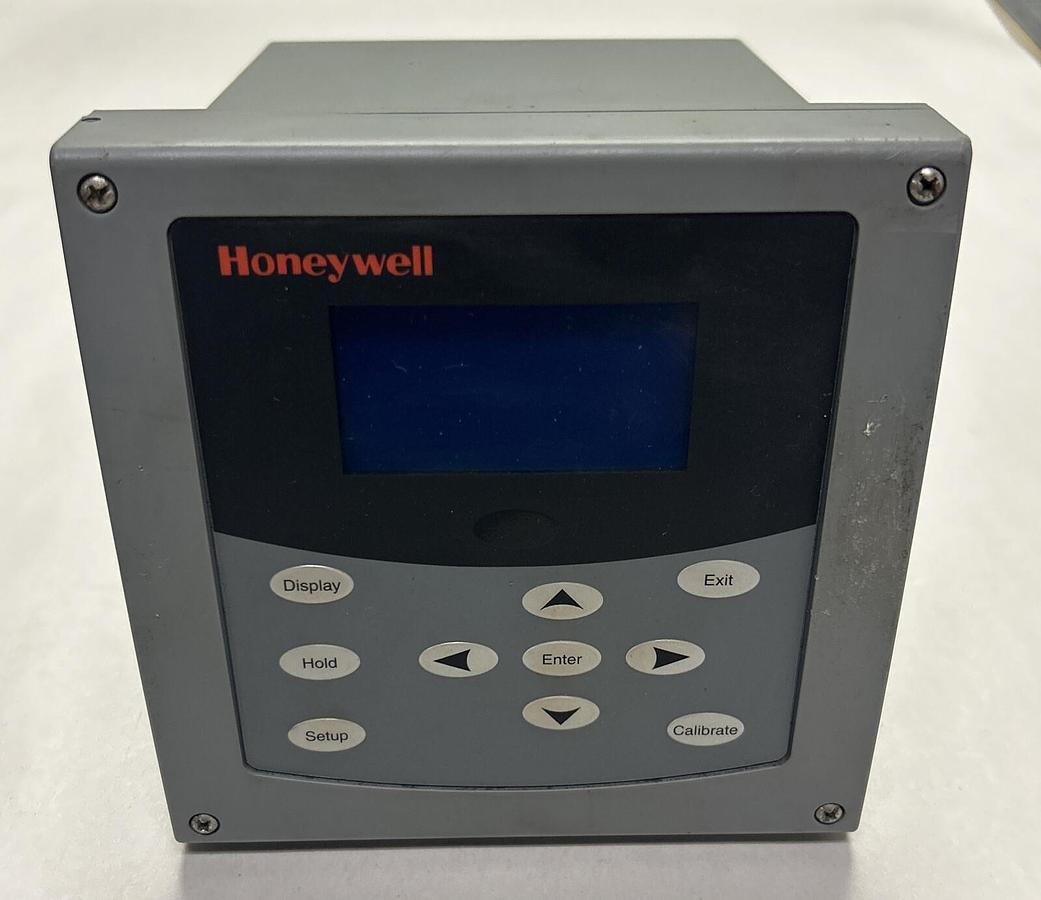 Used HONEYWELL,UDA2182-PH1-NN2-NN-N-0000-EE,DUAL INPUT ANALYTICAL ANALYZER