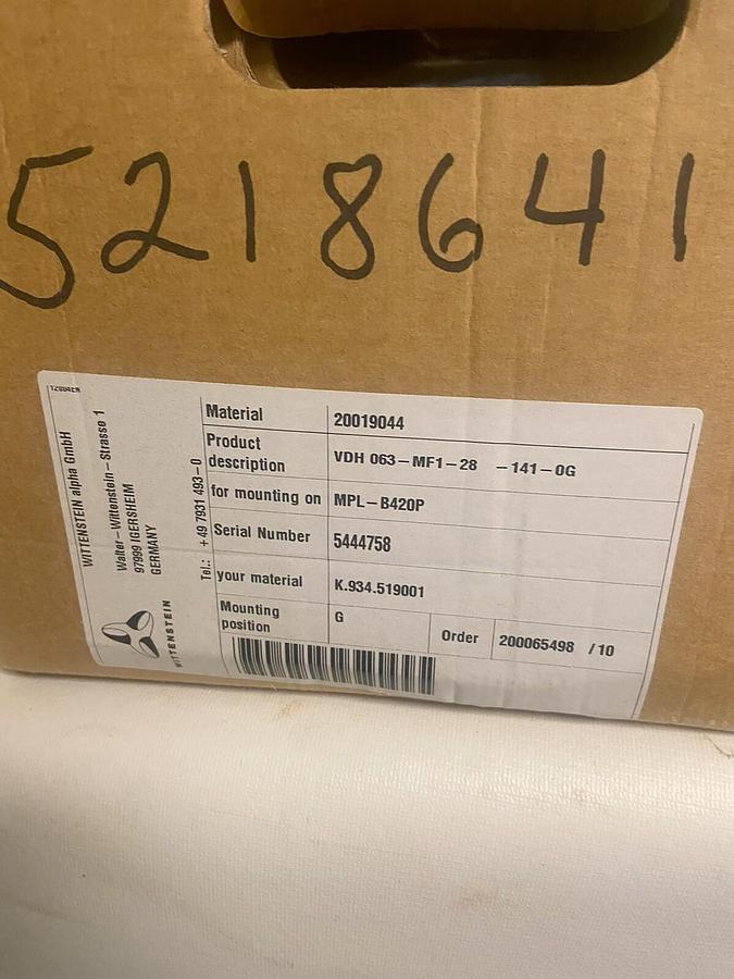 Used Wittenstein,AC-VDH063-MF1-28-141-0G0,Motor Gear Reducer Ratio 28 for MPL-B420P