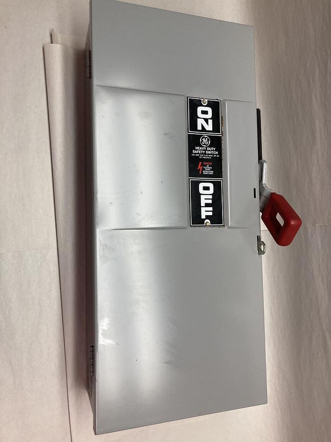 Used General Electric,TH4323,Disconnect Safety Switch 100A 240VAC 3