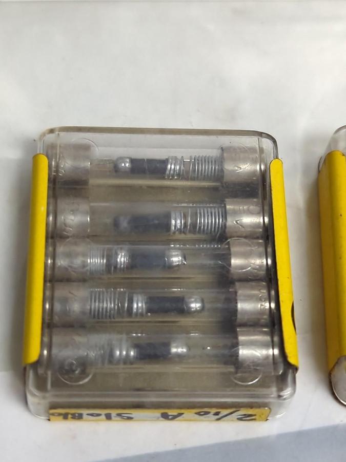 COOPER BUSSMANN,2/10A,FUSE LOT OF 8 PCS NOS