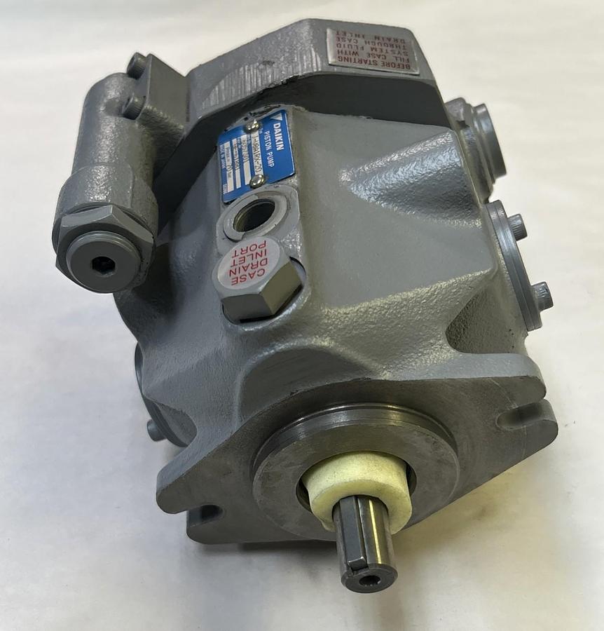 DAIKIN,J-V8A1RX-20,PISTON PUMP NOS