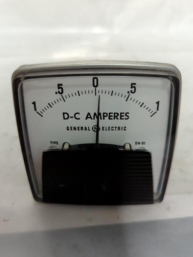 Used GENERAL ELECTRIC,1-0-1,PANEL METER 1-0-1 D-C AMPERES PRE-OWNED