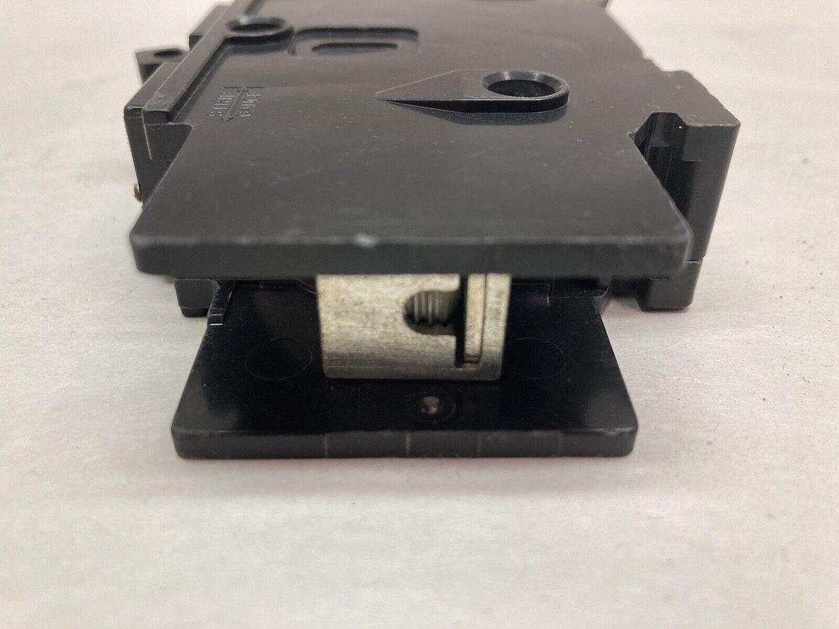 Used Siemens,BQXD,1-Pole Breaker 120/240V HACR Type