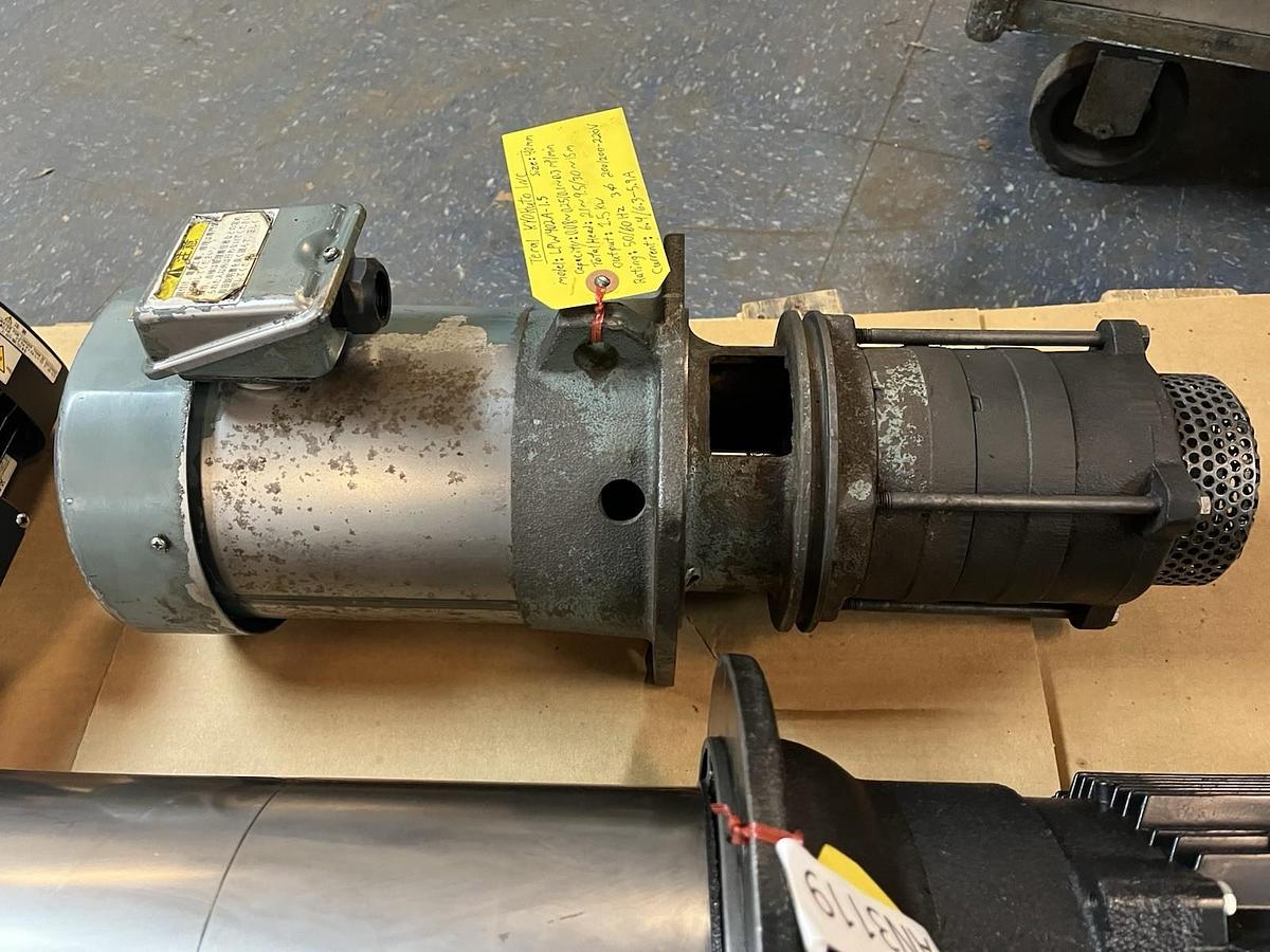 Used TERAL,LPW402A-1.5,COOLANT PUMP SIZE 40MM 3PH 200-220V