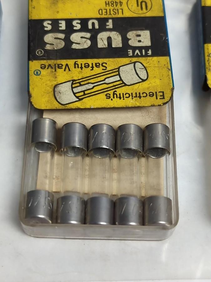 COOPER BUSSMANN,AGX-1/8,1/8 AMP FUSE LOT OF 20 NOS