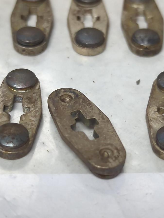 ALLEN BRADLEY,X-33553,MOVEABLE CONTACT LOT OF 18 NOS