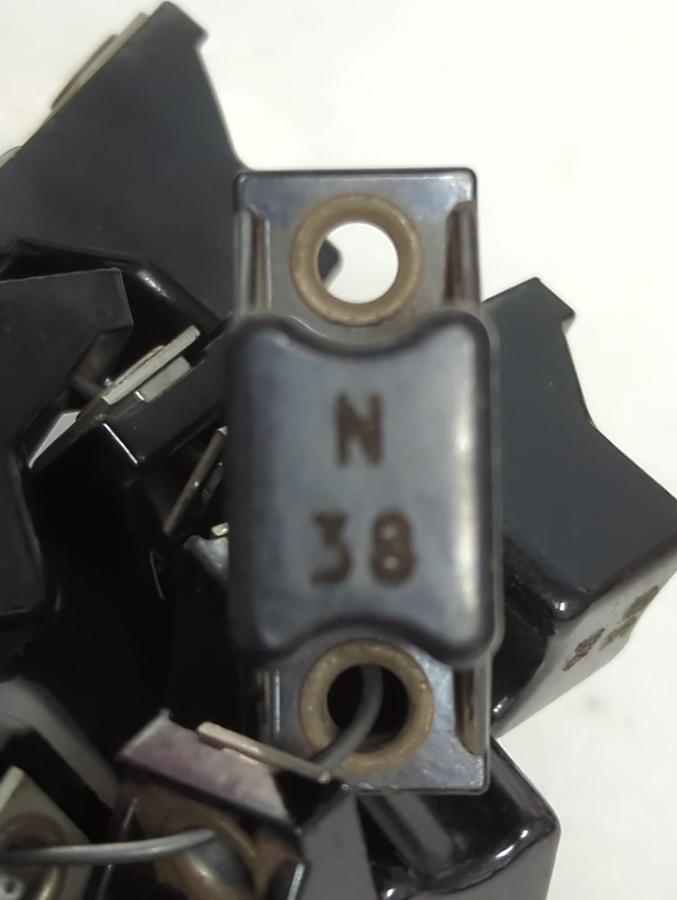 Used ALLEN BRADLEY,N38,THERMAL OVERLOAD HEATER ELEMENT LOT OF 16 PRE-OWNED