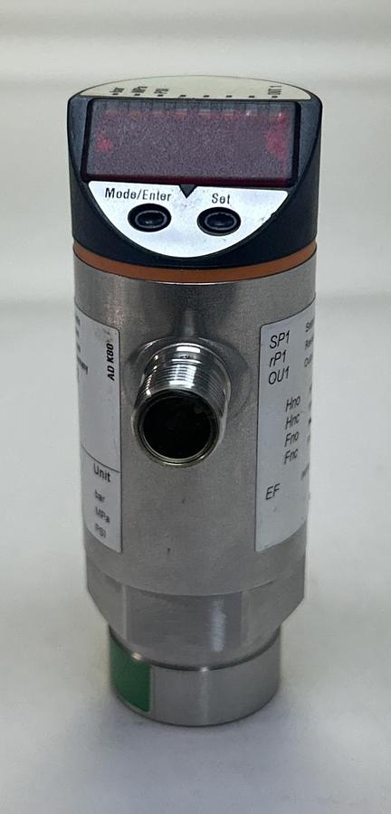 Used IFM EFECTOR,PN-100-SBN14-HFPKG/US V PN5202,PRESSURE SWITCH