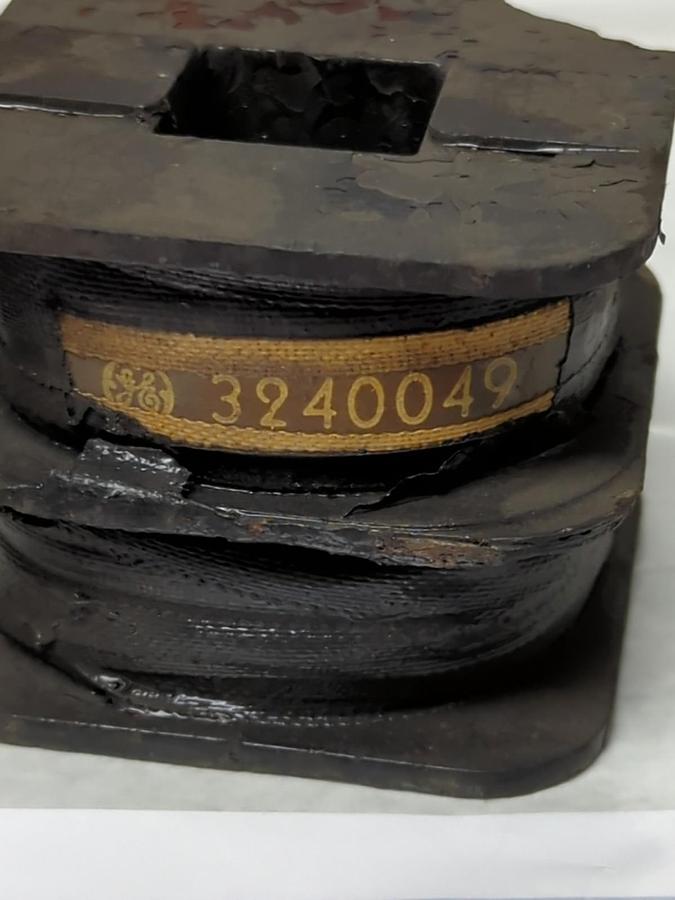 Used GE,3240049,COIL LOT OF 2 PRE-OWNED