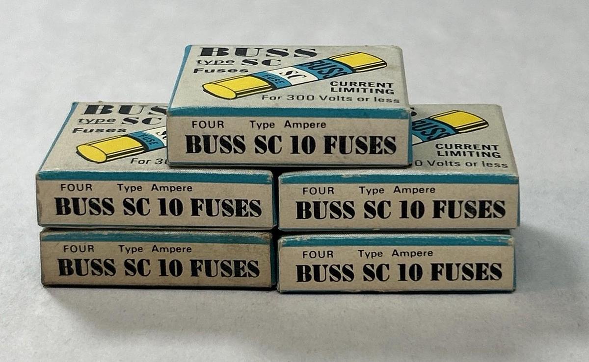 BUSSMANN,SC10,FUSE 10A 300V LOT OF 20 NOS