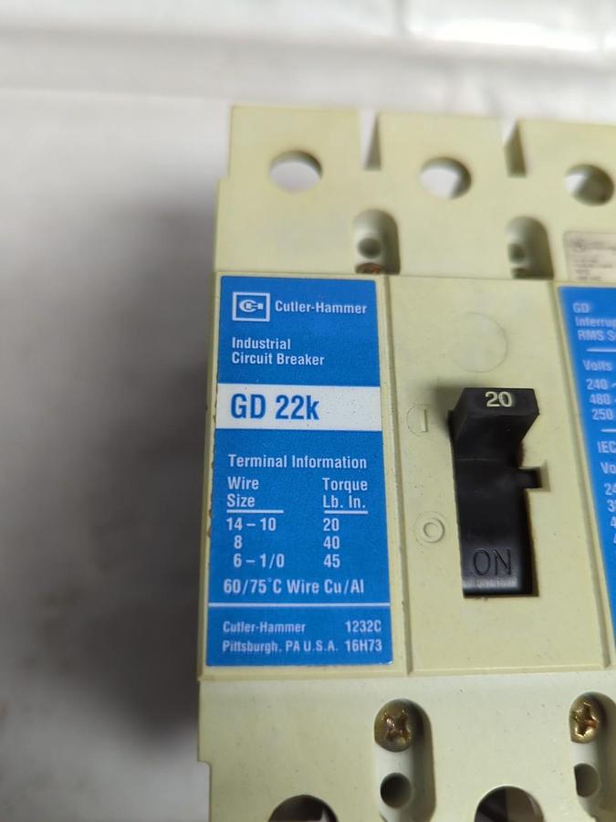 Used CUTLER-HAMMER,GD 22K,CIRCUIT BREAKER 20 AMP 3-POLE PRE-OWNED