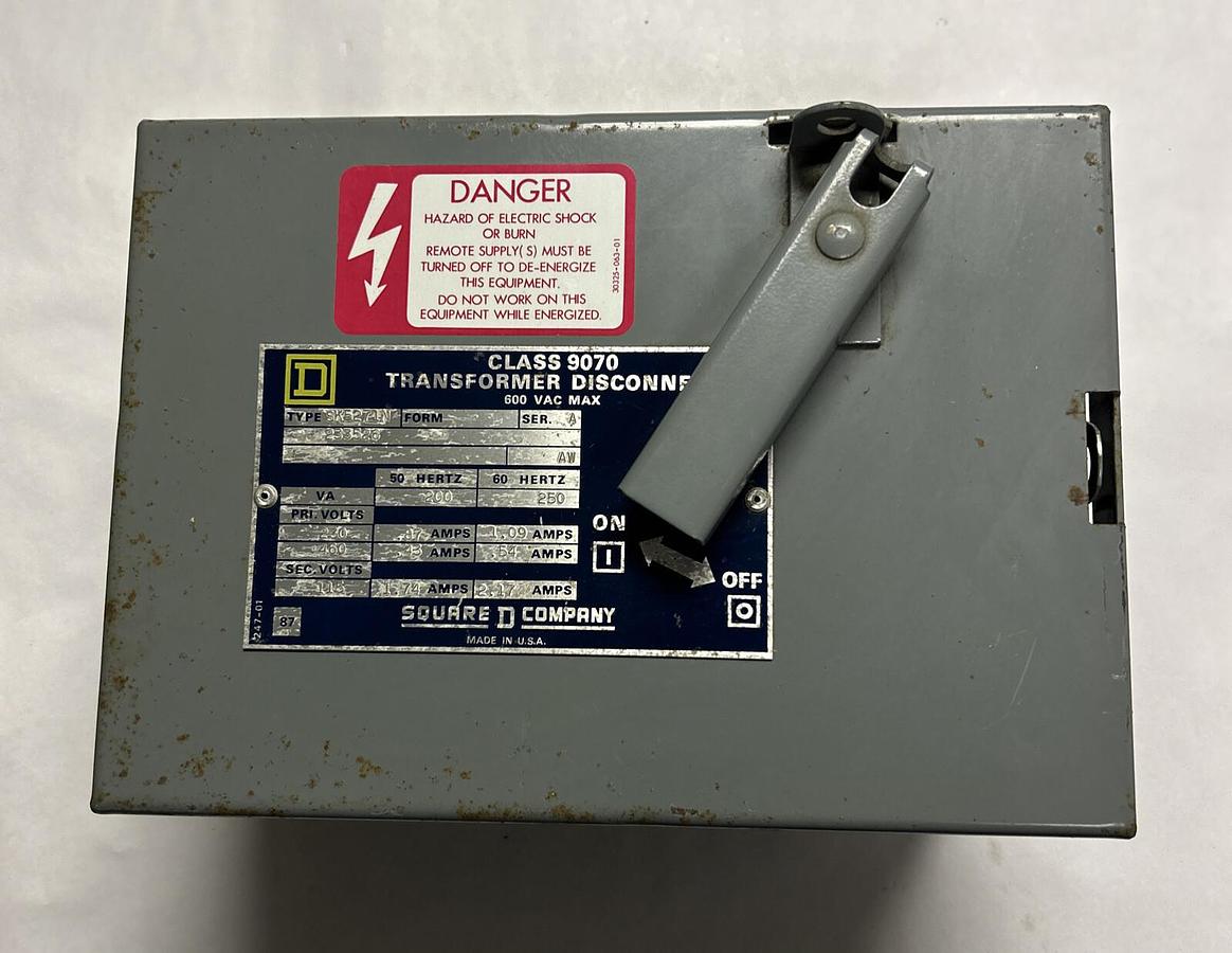 Used SQUARE D,9070-SK5271N,TRANSFORMER DISCONNECT .87-1.09/.43-.54A 50/60 HZ