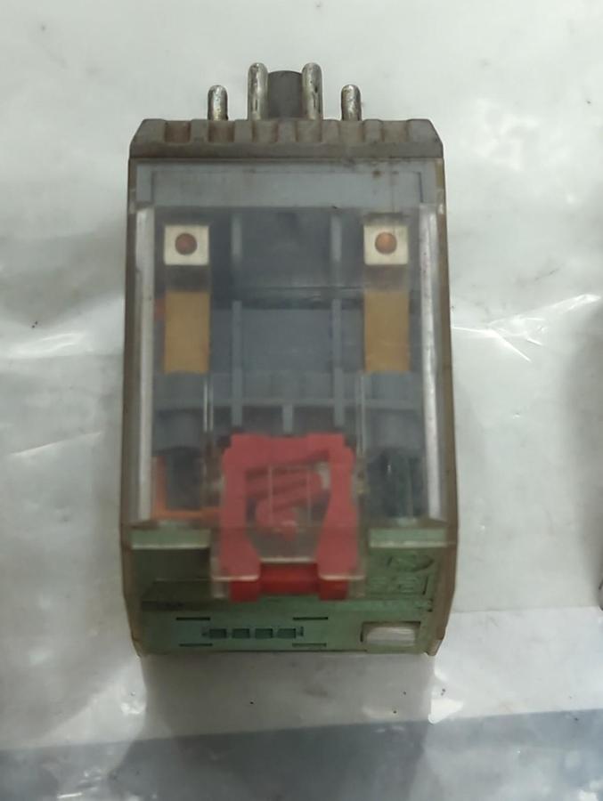 Used RELCO,C2-A20X,PLUG IN RELAY 8-PIN LOT OF 3 PRE-OWNED