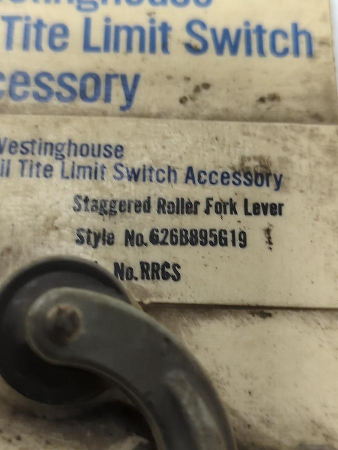 WESTINGHOUSE,RRGS,STAGGERED ROLLER FORK LEVER STYLE G26B895G19 NOS