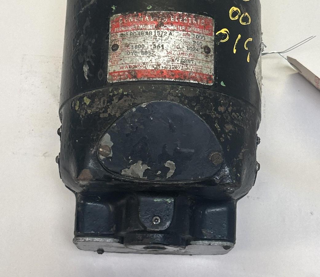 Used GENERAL ELECTRIC,5BC46AB1572A,TACHOMETER GENERATOR 1000RPM