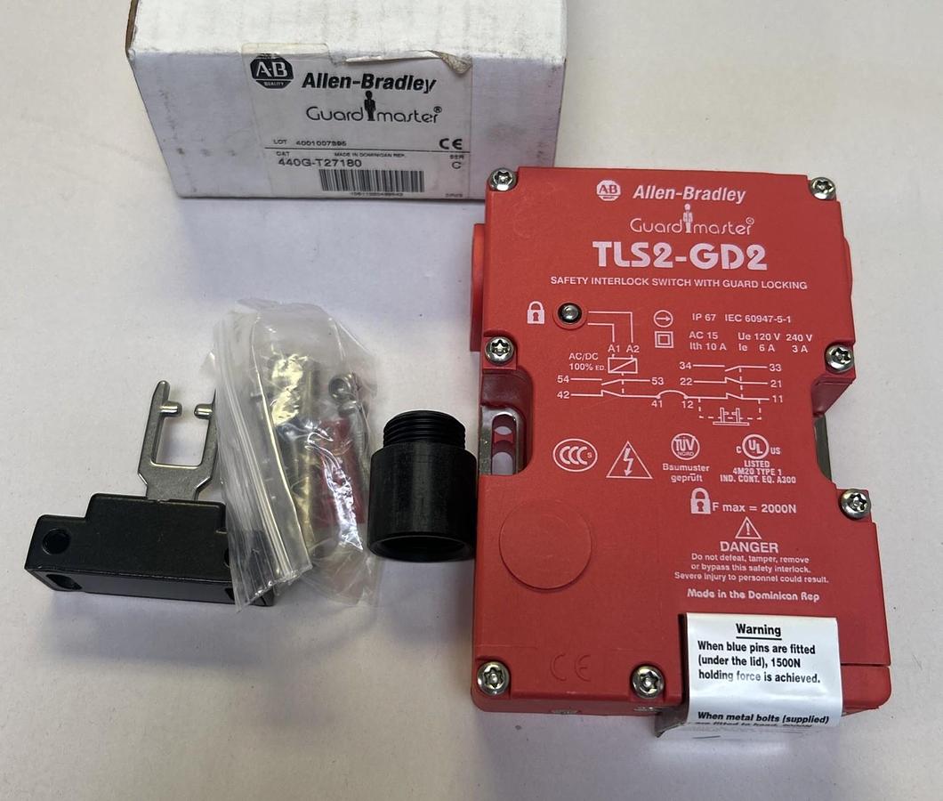 Used ALLEN BRADLEY,440G-T27180,GUARDMASTER SAFETY RELAY NOS