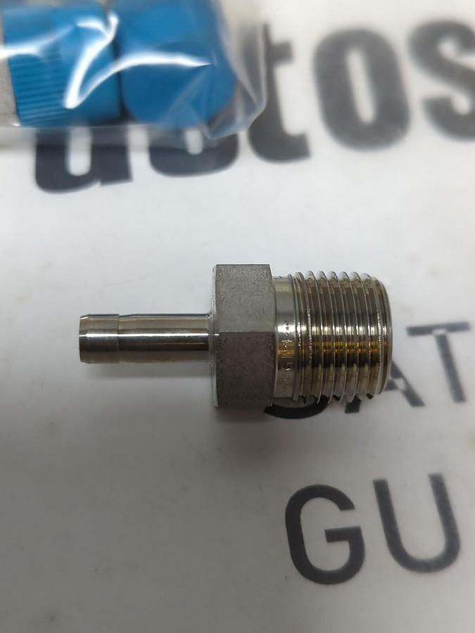 SWAGELOK,SS-4-TA-1-6,1/4TX3/8MNPT,MALE ADAPTER LOT OF 5 NOS