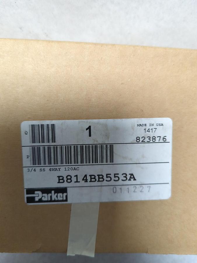 PARKER,B814BB553A,SOLENOID AIR CONTROL VALVE 3/4 INCH 4-WAY NOS