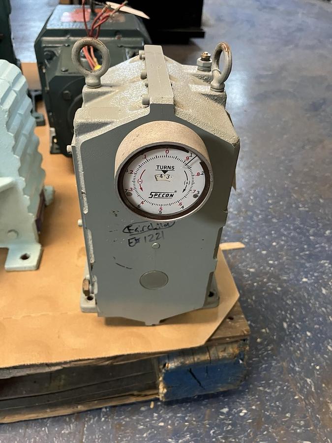 Used FAIRCHILD,Q2,VARI-CHAIN GEAR BOX