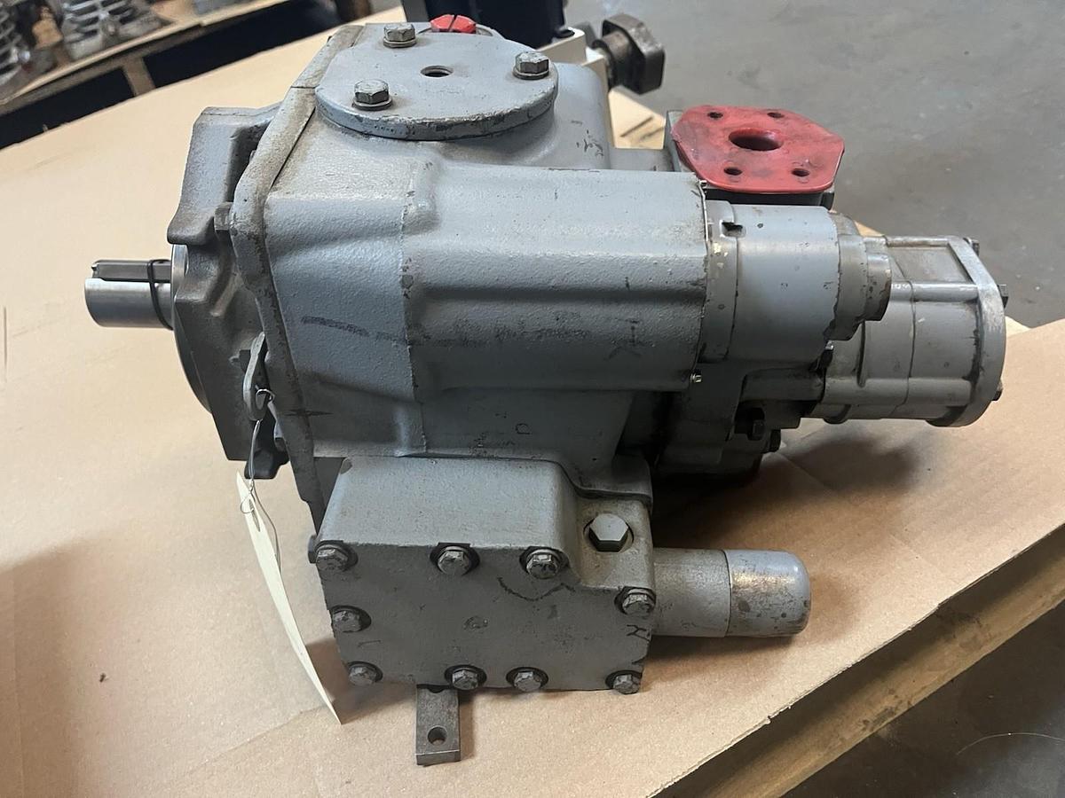 Used SUNDSTRAND,21-2996-CCW-10-85-39-53629,PISTON PUMP