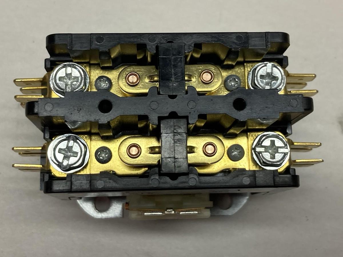 Tyco Electronics,3100-20U6999,Contactor 208/240Vac 50/60Hz