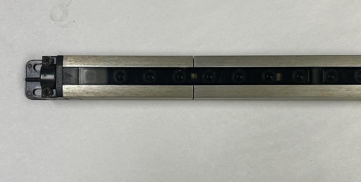 Used KEYENCE CORP,PJ-V21R,SAFETY LIGHT CURTAIN RECEIVER EXTENSION UNIT