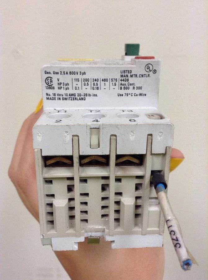 Used ALLEN BRADLEY,140-MN-0250, MANUAL MOTOR STARTER 1.6 A-2.5 A LOT OF 3