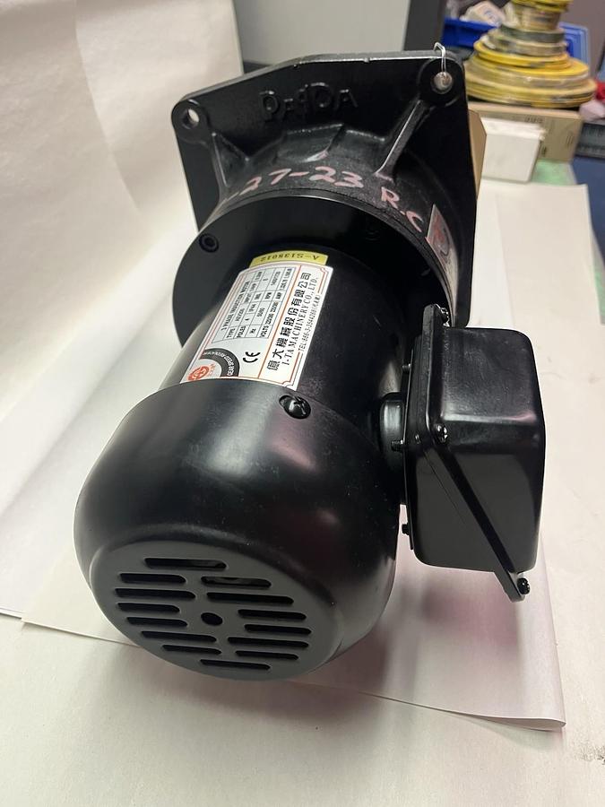 Used I-TA MACHINERY,FM-28,GEAR SPEED REDUCER 1/4HP 120 RATIO 3PH AEV200