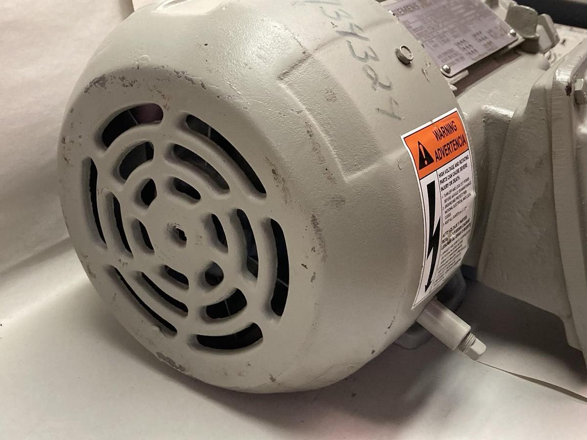 Used Siemens,1LE23211AB414AA3,3-Phase Electric Motor 2Hp 1740RPM 230/460V Frame 145T