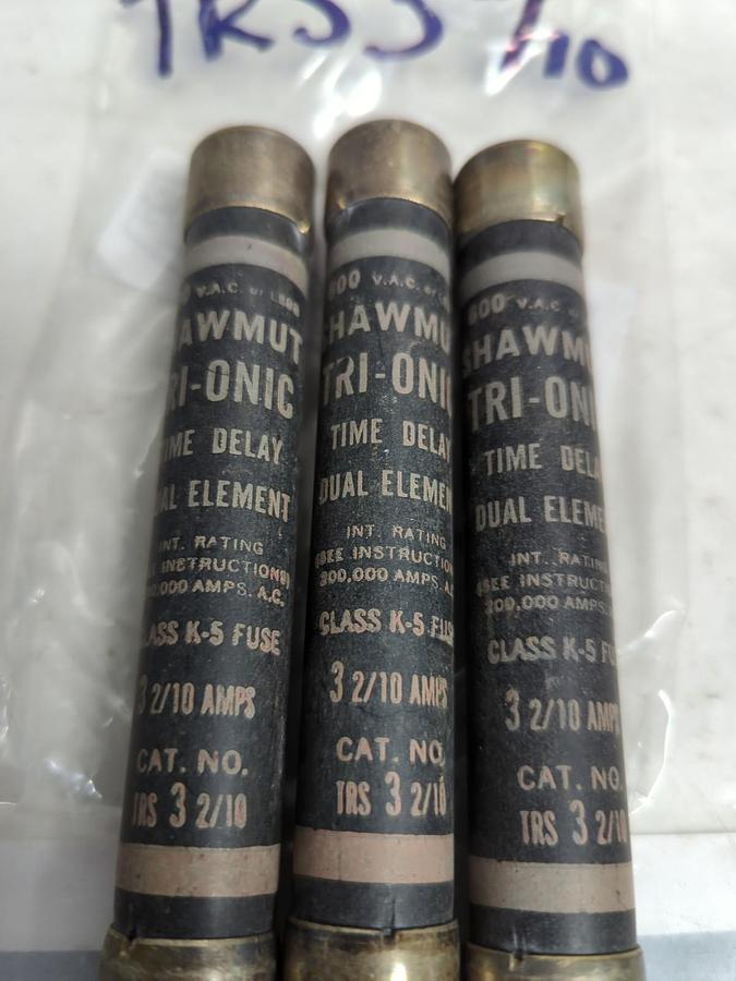 Used SHAWMUT,TRS 3-2/10,TIME-DELAY 3-1/2 AMP FUSE LOT OF 3 PRE-OWNED