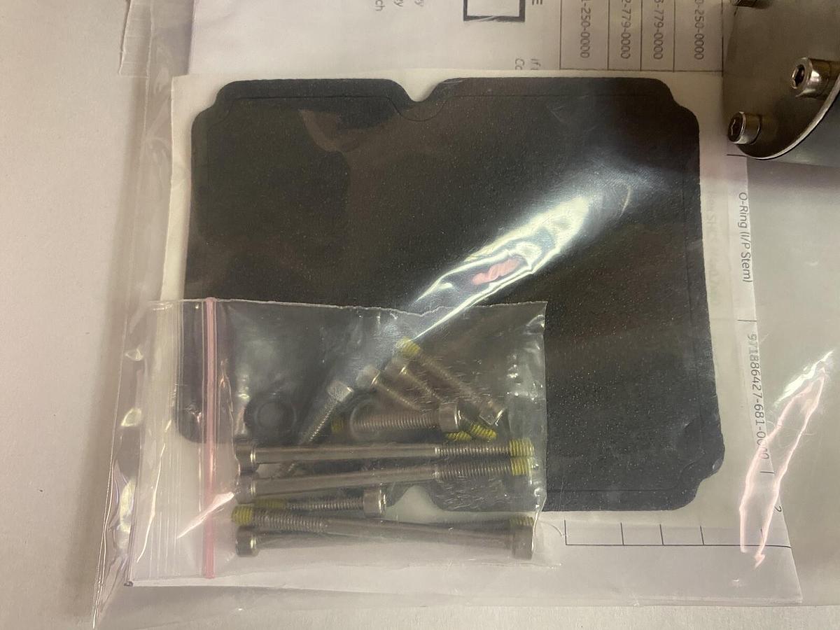 Used GE,055200724-999-1600,REV A MASONEILAN SVI II AP Pneumatic Convertor