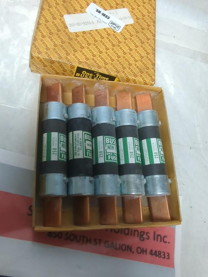 COOPER BUSSMANN,NON-70,ONE-TIME 70 AMP FUSE 5 PACK NOS