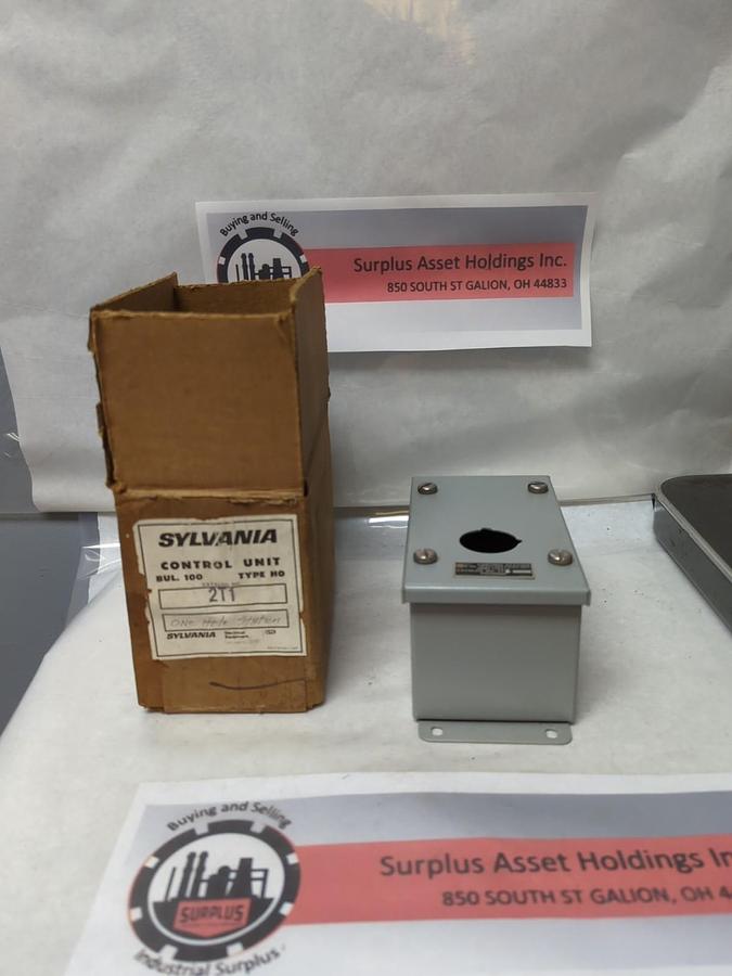 SYLVANIA,100-2T1,TYPE HO SINGLE BUTTON CONTROL STATION NOS