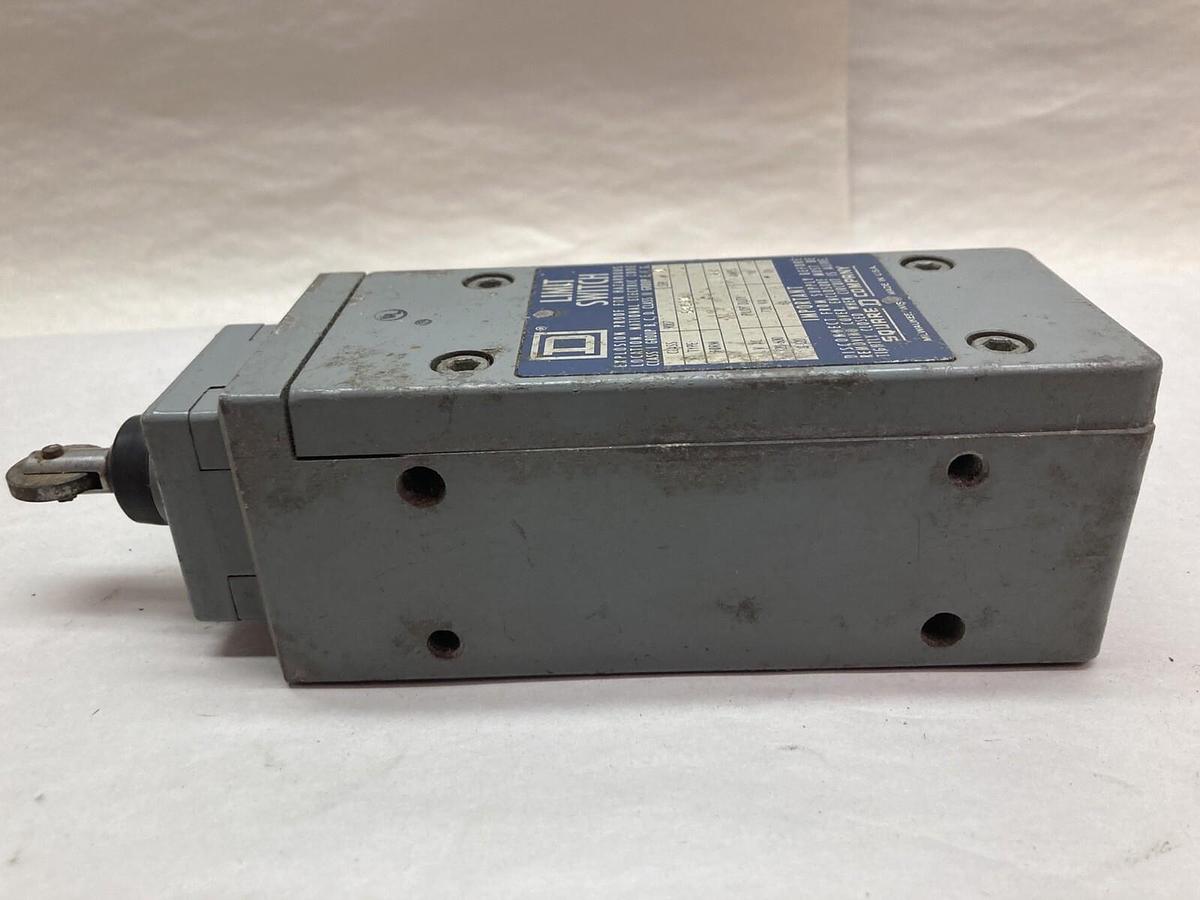 Used Square D,9007BR53D,Limit Switch