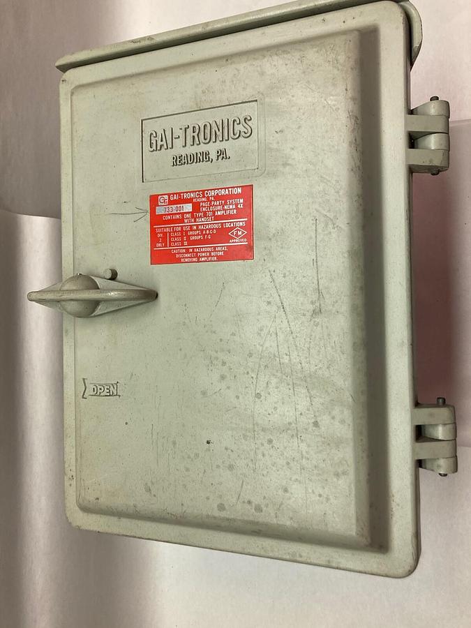 Used Gai-Tronics,733-001,Waterproof Enclosure Amplifier