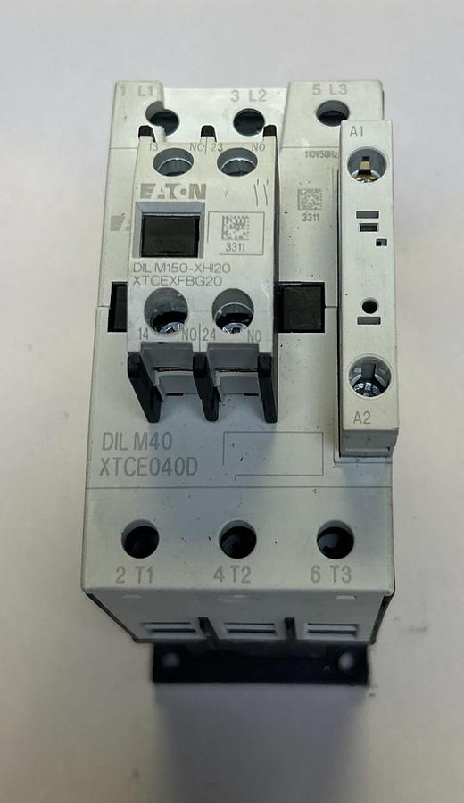 Used EATON,XTCE040D,CONTACTOR 110/120V