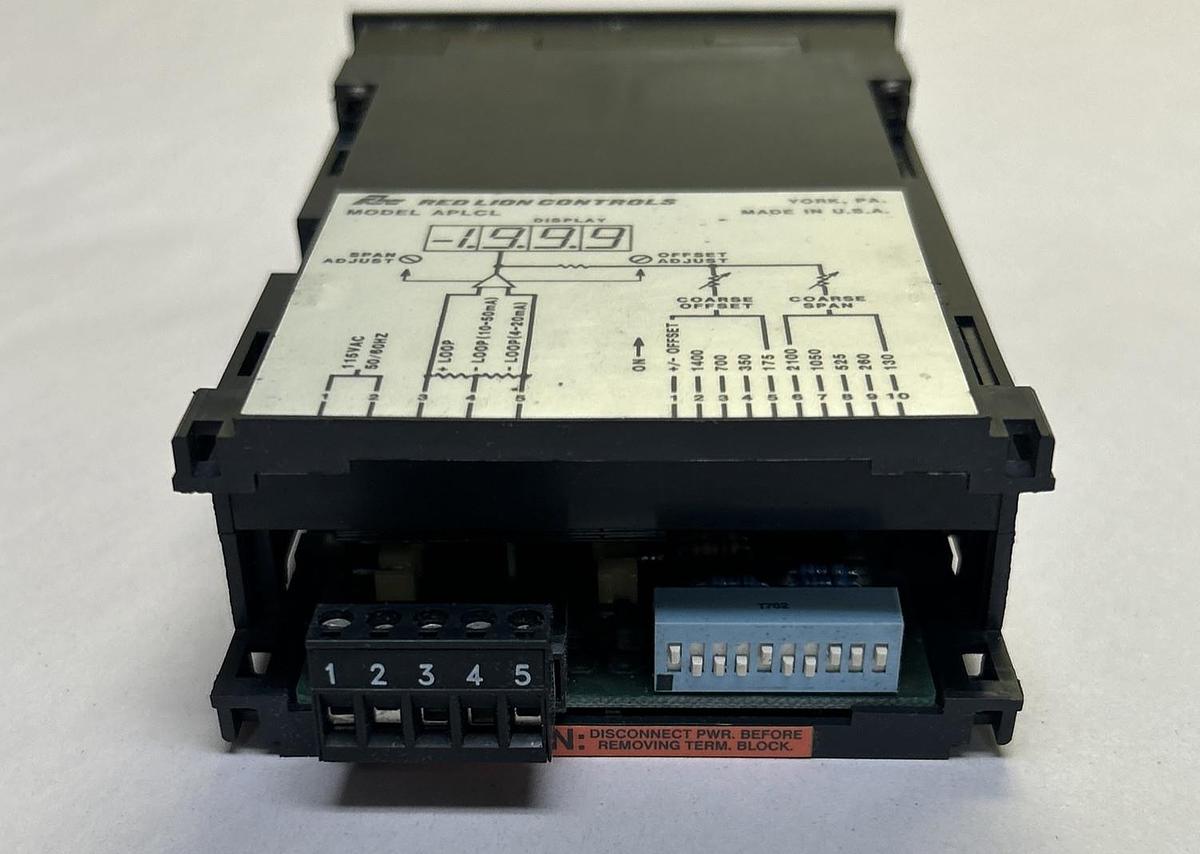 Used RED LION CONTROLS,APLCL400,CURRENT LOOP INDICATOR