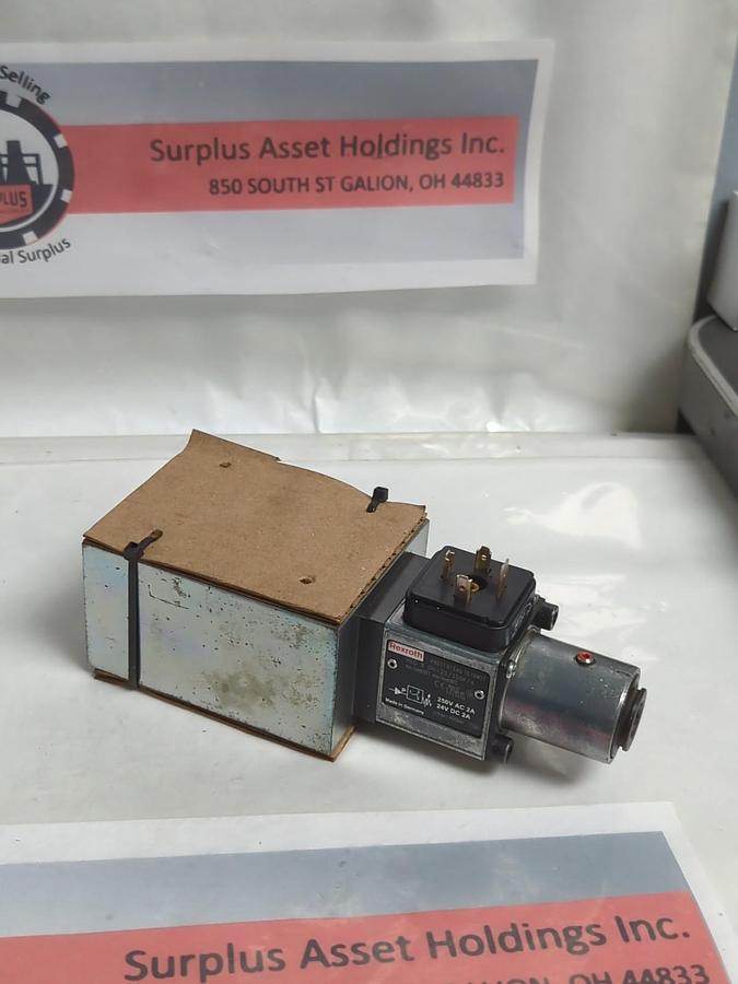 REXROTH,R900536211,CHECK VALVE HSZ10A608-32/M00 NOS