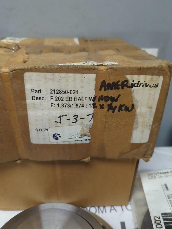 AMERIDRIVES,212850-021,F 202 EB HALF W/HDW F 1.873/1.874 1/2X1/4 KW NOS