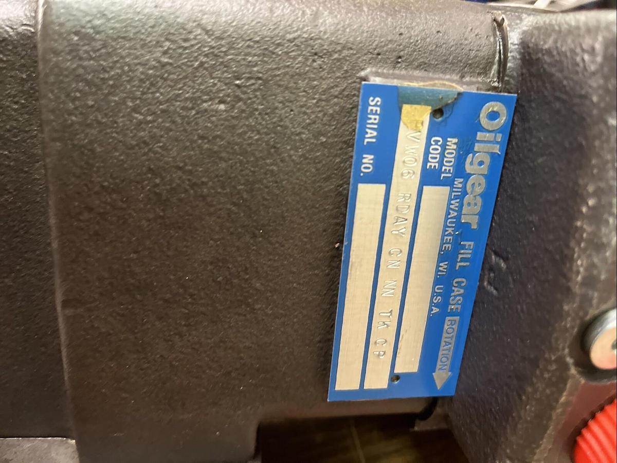 Used OIL GEAR,PVW06-RDAY-CN-NN-TK-CP,PISTON PUMP