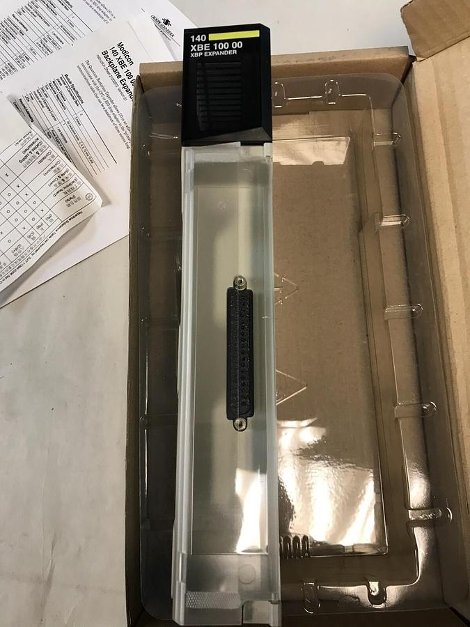 Schneider Modicon Quantum,140XBE1000 XBP, Expander