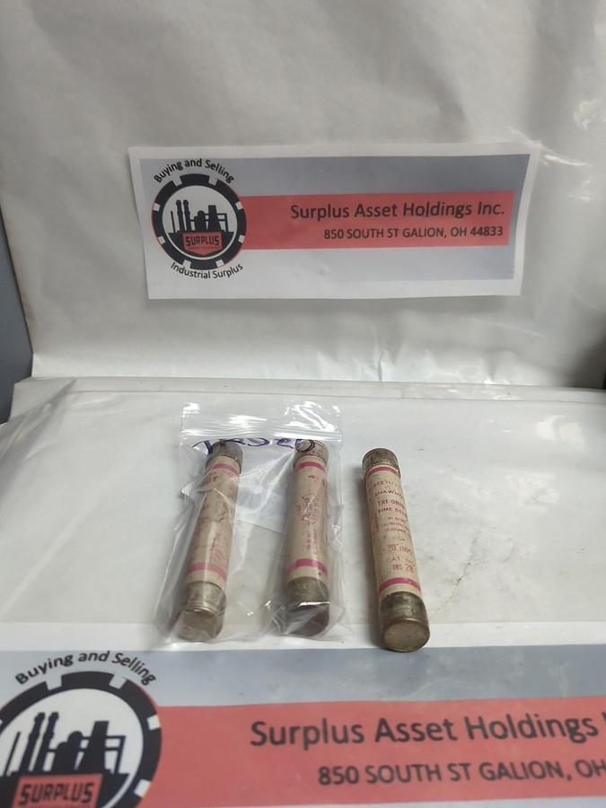 Used GOULD SHAWMUT,TRS20,TRI-ONIC 20 AMP FUSE LOT OF 3 PRE-OWNED