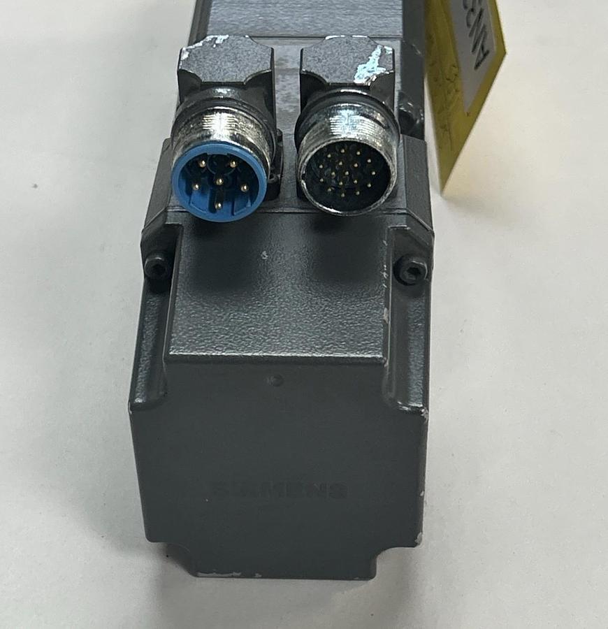 Used SIEMENS,1FT6034-4AK71-3AH0-Z,SERVO MOTOR 6000-9700 RPM
