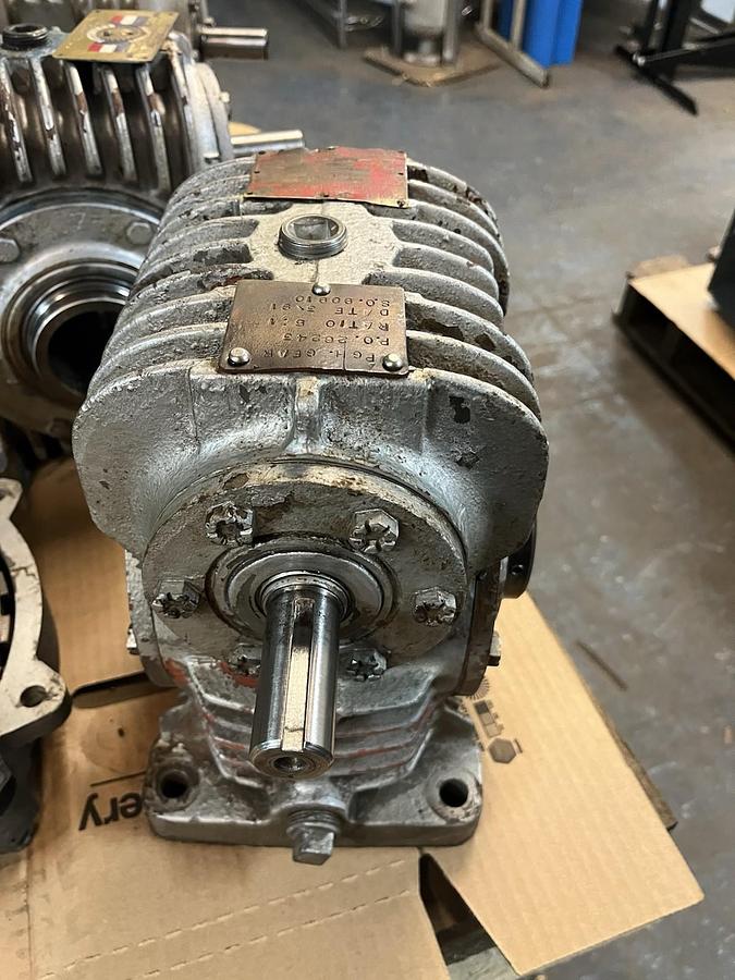Used Cone Drive Gears,SS0-7300C-FJ,GEAR REDUCER RATIO 5:1 5.06HP 1750RPM