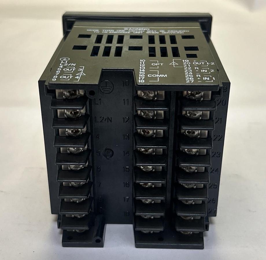 Used HONEYWELL,DC2500-CE-1A00-200-00000-E0-0,UNIVERSAL DIGITAL CONTROLLER
