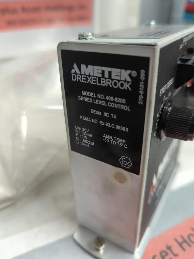 AMETEK,408-8200,UNIVERSAL COTE SHIELD 2-WIRE TRANSMITTER NOS